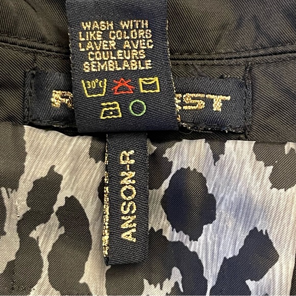 Request Black Large Button Lightweight Swing Jacket (XS) - Picture 14 of 14